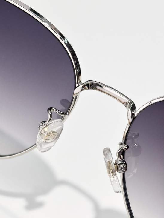 Picture of Chanel Sunglasses _SKUfw76989816fw
